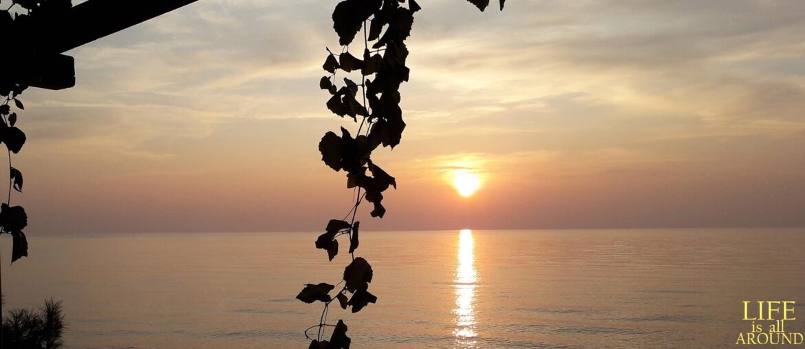 Smile, it makes sense This is a photo of the sunset from Plaka, Thassos during summer 2018
