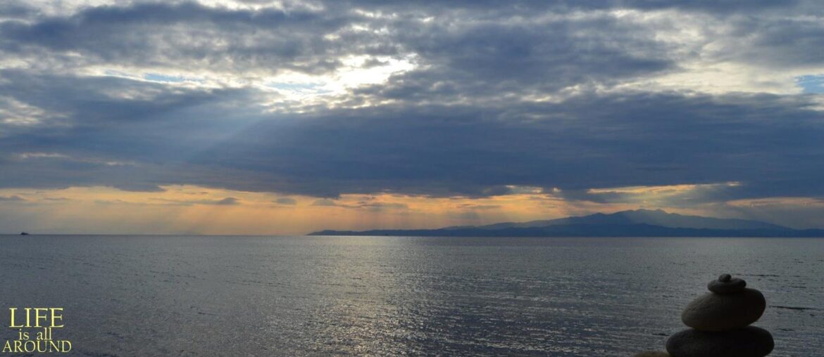 A simple approach to deal with bias, both yours and others’ deal with bias sunset plaka 2017